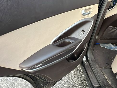 Used 2015 Hyundai Santa Fe Sport w/ Option Group 02 image 22