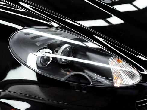 Used 2009 Aston Martin DBS Coupe RWD image 28