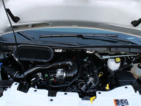 Used 2023 Ford Transit 350 XLT image 35