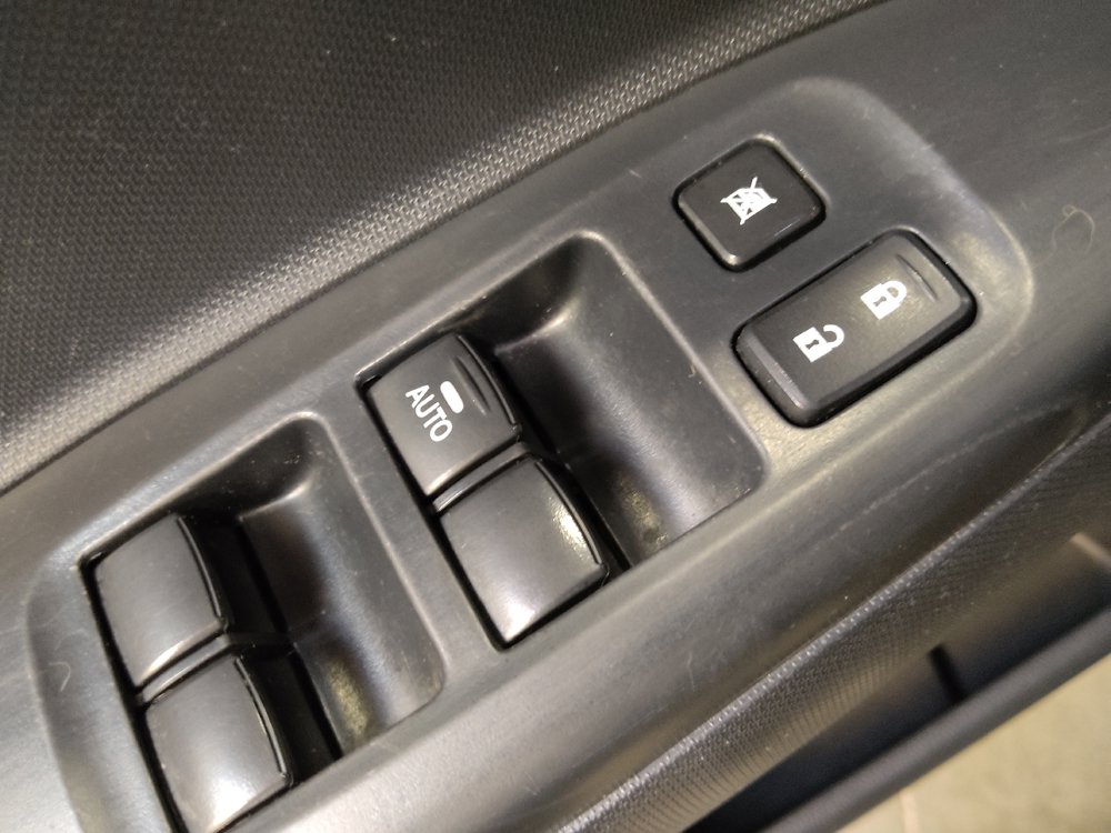 Used 2024 Mitsubishi Mirage ES FWD image 27