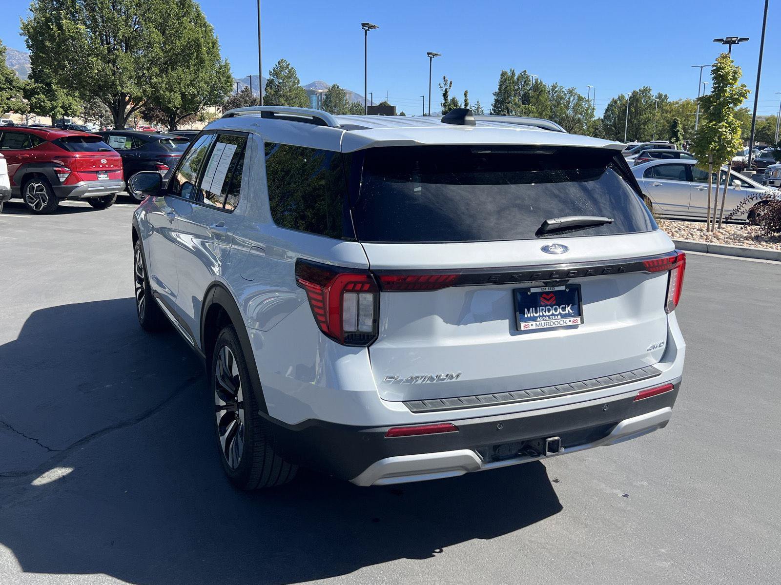Used 2025 Ford Explorer Platinum w/ LUX Leather Package AWD/4WD image 10