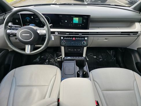 Used 2025 Hyundai Tucson Limited image 14