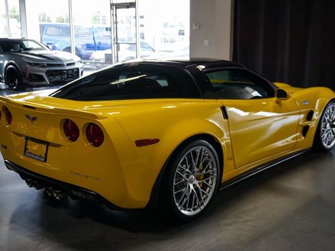 Used 2013 Chevrolet Corvette ZR1 w/ 3ZR Preferred Equipment Group RWD image 7
