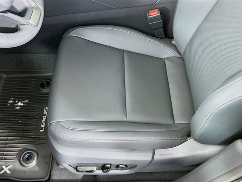 New 2026 Lexus RX 350 AWD image 20