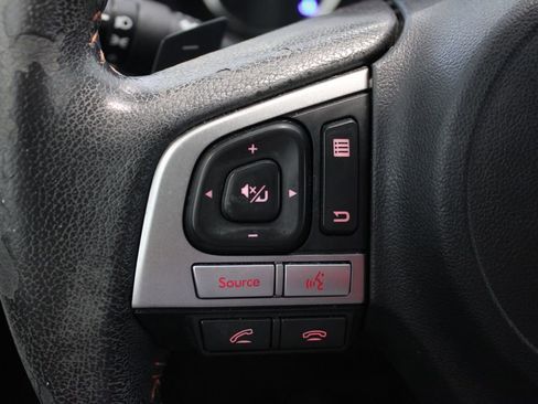 Used 2017 Subaru Crosstrek 2.0i Premium image 18