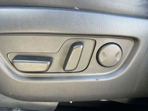 Certified 2025 MAZDA CX-90 3.3 Turbo S w/ Premium Package image 12