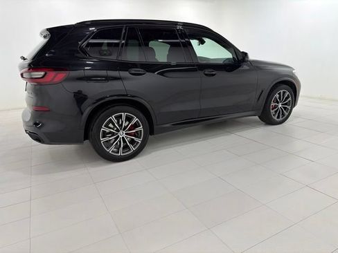 Certified 2022 BMW X5 xDrive40i w/ M Sport Package AWD/4WD image 6