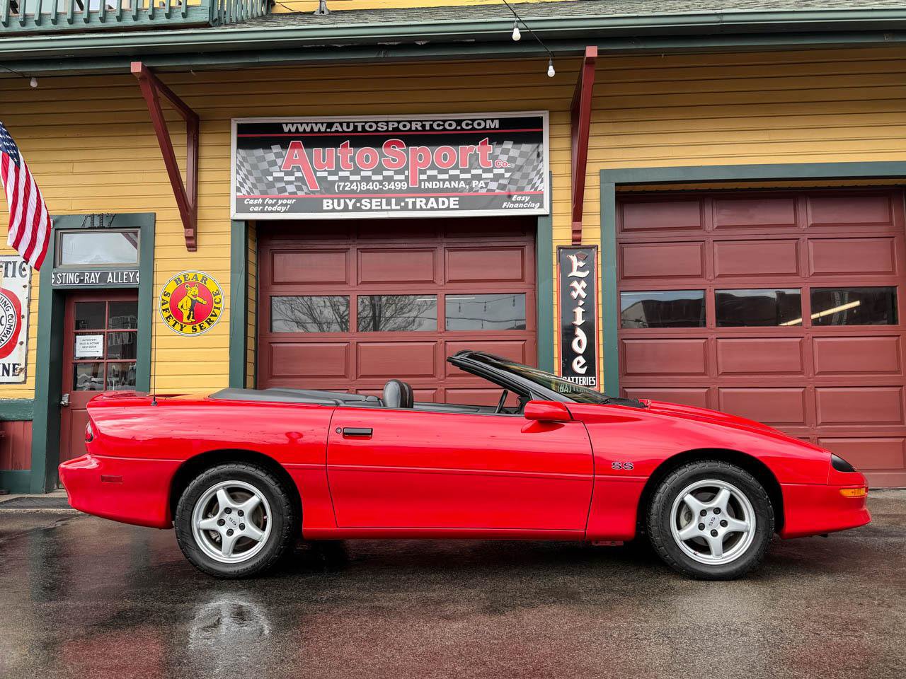 Used 1996 Chevrolet Camaro Z28 RWD image 5
