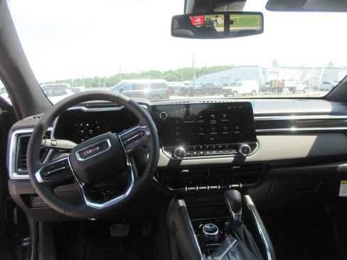 New 2026 GMC Canyon Elevation w/ Convenience Package AWD/4WD image 16