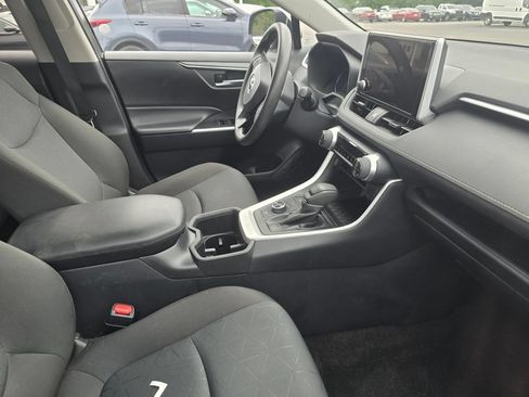 Certified 2025 Toyota RAV4 XLE AWD/4WD image 15