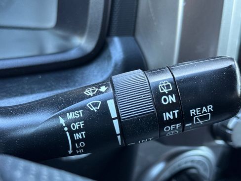 Used 2022 Toyota 4Runner SR5 image 38