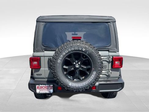 Used 2022 Jeep Wrangler Unlimited Sport AWD/4WD image 6