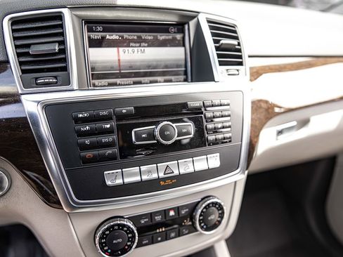 Used 2013 Mercedes-Benz ML 350 4MATIC image 28
