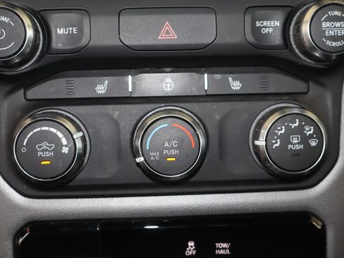 Used 2023 RAM 1500 Big Horn AWD/4WD image 26