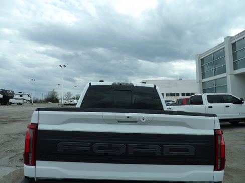 Used 2024 Ford F150 Raptor AWD/4WD image 9