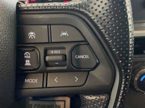 Certified 2025 Toyota Tacoma SR5 AWD/4WD image 13