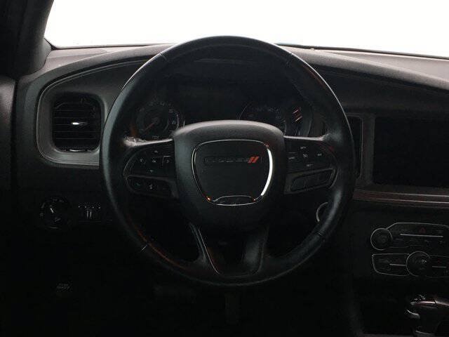 Used 2023 Dodge Charger SXT w/ Blacktop Package AWD/4WD image 8