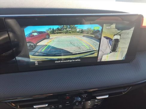 New 2026 Nissan Kicks SR w/ SR Premium Package image 12