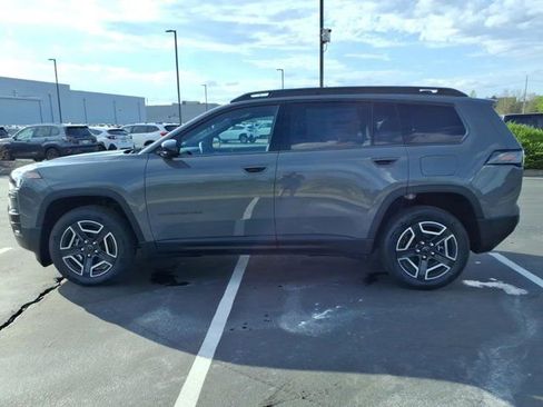 New 2026 Jeep Cherokee Laredo AWD/4WD image 3