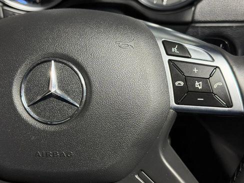 Used 2015 Mercedes-Benz G 63 AMG 4MATIC image 36