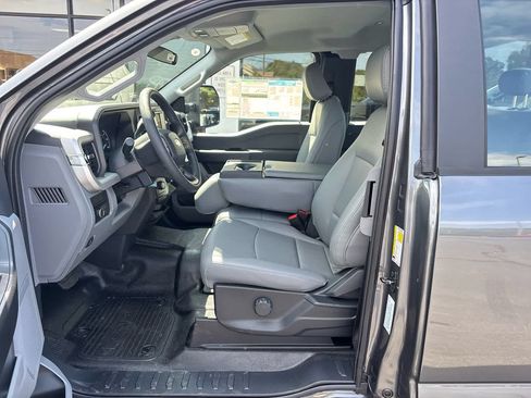 New 2026 Ford F250 XL RWD image 18