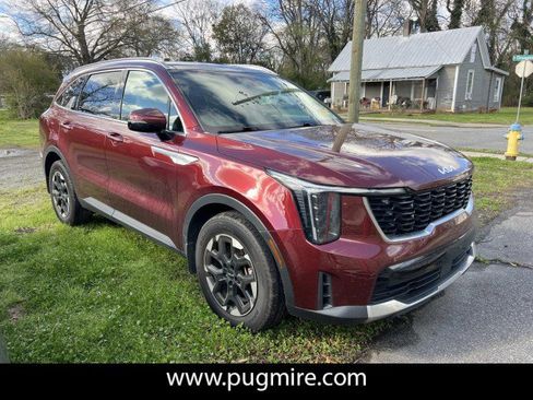 Used 2025 Kia Sorento S w/ Panoramic Sunroof Package image 1