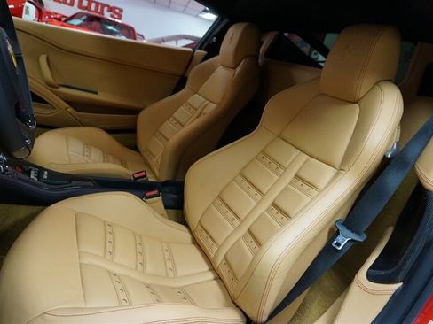 Used 2010 Ferrari 458 Italia Coupe RWD image 11