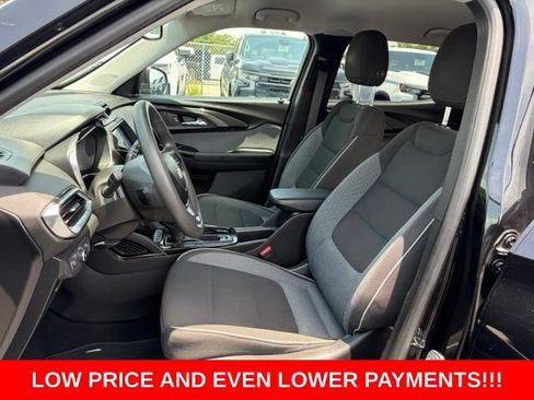 Used 2021 Chevrolet TrailBlazer LT w/ Convenience Package FWD image 14