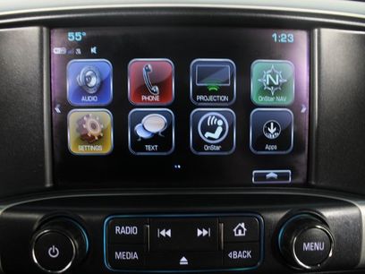 Used 2017 GMC Sierra 1500 SLT w/ SLT Premium Package