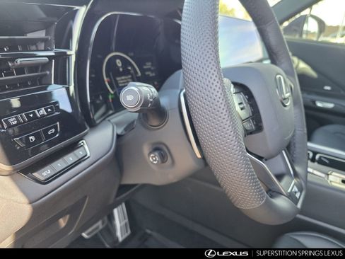 New 2026 Lexus TX 500h AWD image 16