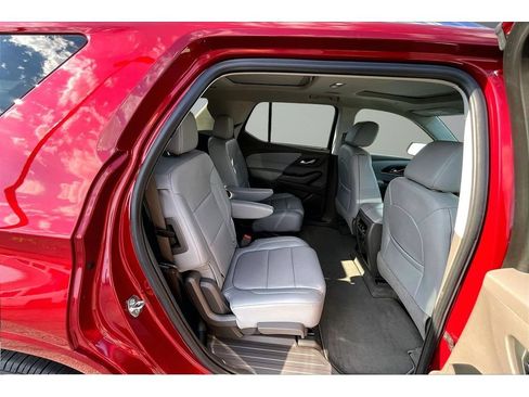 Used 2019 Chevrolet Traverse Premier AWD/4WD image 39