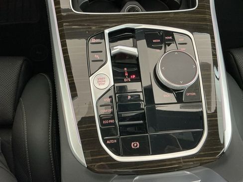 Certified 2024 BMW X5 sDrive40i w/ Premium Package image 13