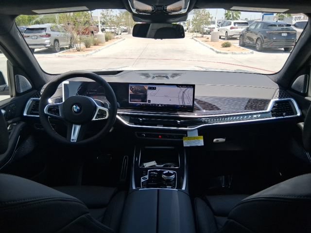 New 2027 BMW X7 xDrive40i w/ Executive Package AWD/4WD image 10
