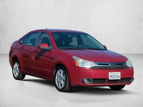 Used 2009 Ford Focus SES image 3