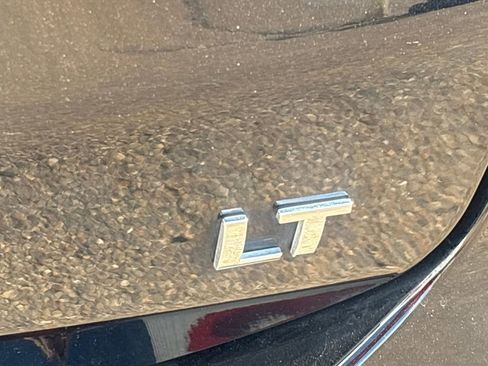 Used 2022 Chevrolet Equinox LT image 33