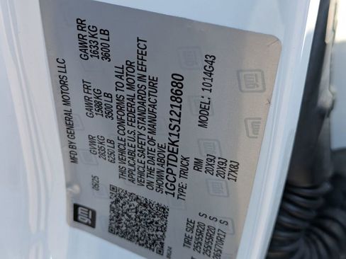 New 2025 Chevrolet Colorado Z71 image 33