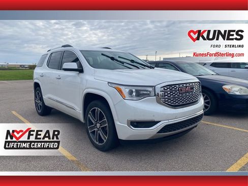 Used 2017 GMC Acadia Denali FWD image 1