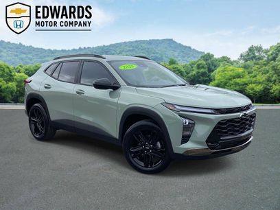 Used 2025 Chevrolet Trax ACTIV w/ Driver Confidence Package