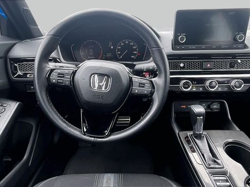 Used 2024 Honda Civic Sport image 5