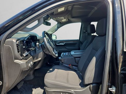 Used 2025 Chevrolet Silverado 1500 LT AWD/4WD image 10