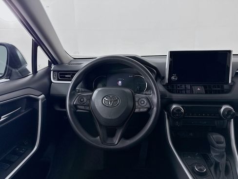 Certified 2025 Toyota RAV4 XLE AWD/4WD image 20