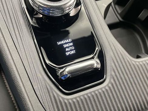 New 2026 Jeep Cherokee Limited AWD/4WD image 26