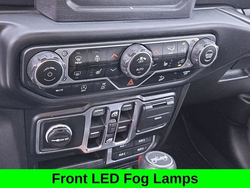 Used 2020 Jeep Wrangler Unlimited Sahara w/ Dual Top Group image 9