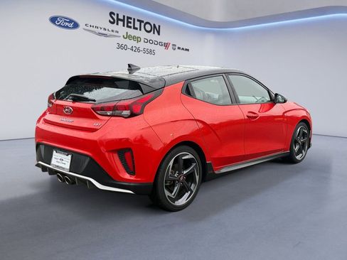 Used 2019 Hyundai Veloster Turbo Ultimate image 5