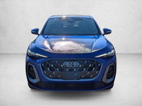 Certified 2025 Audi Q5 Premium Plus w/ Premium Plus image 2