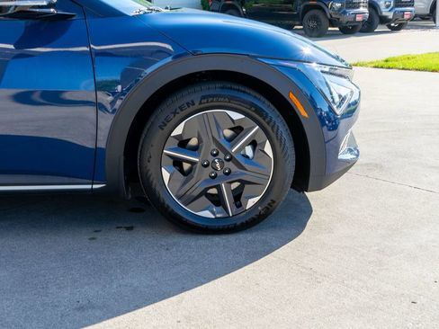 New 2026 Kia EV6 Light AWD/4WD image 33
