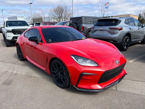 Used 2023 Toyota GR86 Premium w/ ALL Weather Mat Package (TMS) image 1