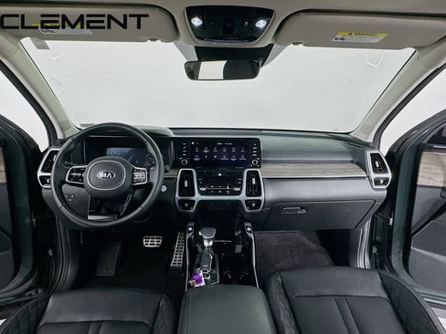 Used 2021 Kia Sorento SX Prestige image 11