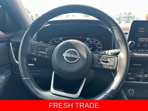 Used 2022 Nissan Rogue SL FWD image 26