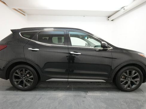 Used 2017 Hyundai Santa Fe Sport w/ 2.0T Ultimate Tech Package 05 image 10